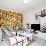 Apartament La Rosa De Oro *
